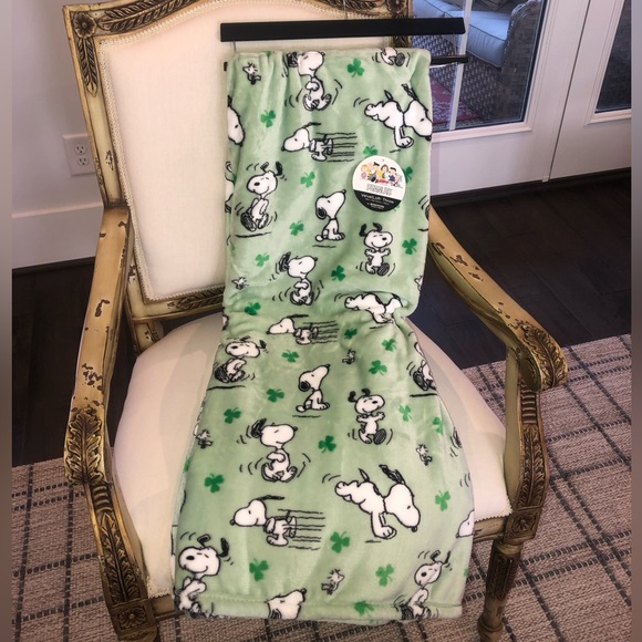 Peanuts Bedding Nwt Peanuts Berkshire Snoopy Shamrock St Patricks